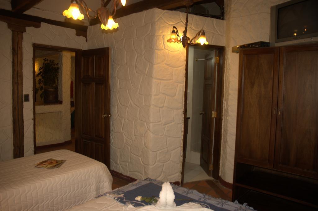 Hotel Quito Antiguo 客房 照片