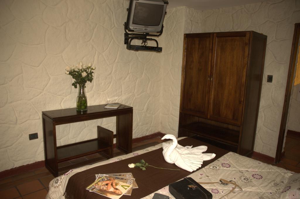 Hotel Quito Antiguo 客房 照片
